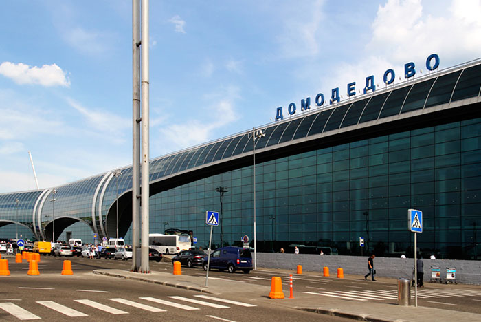 Как добраться от метро Домодедовская до аэропорта Домодедово